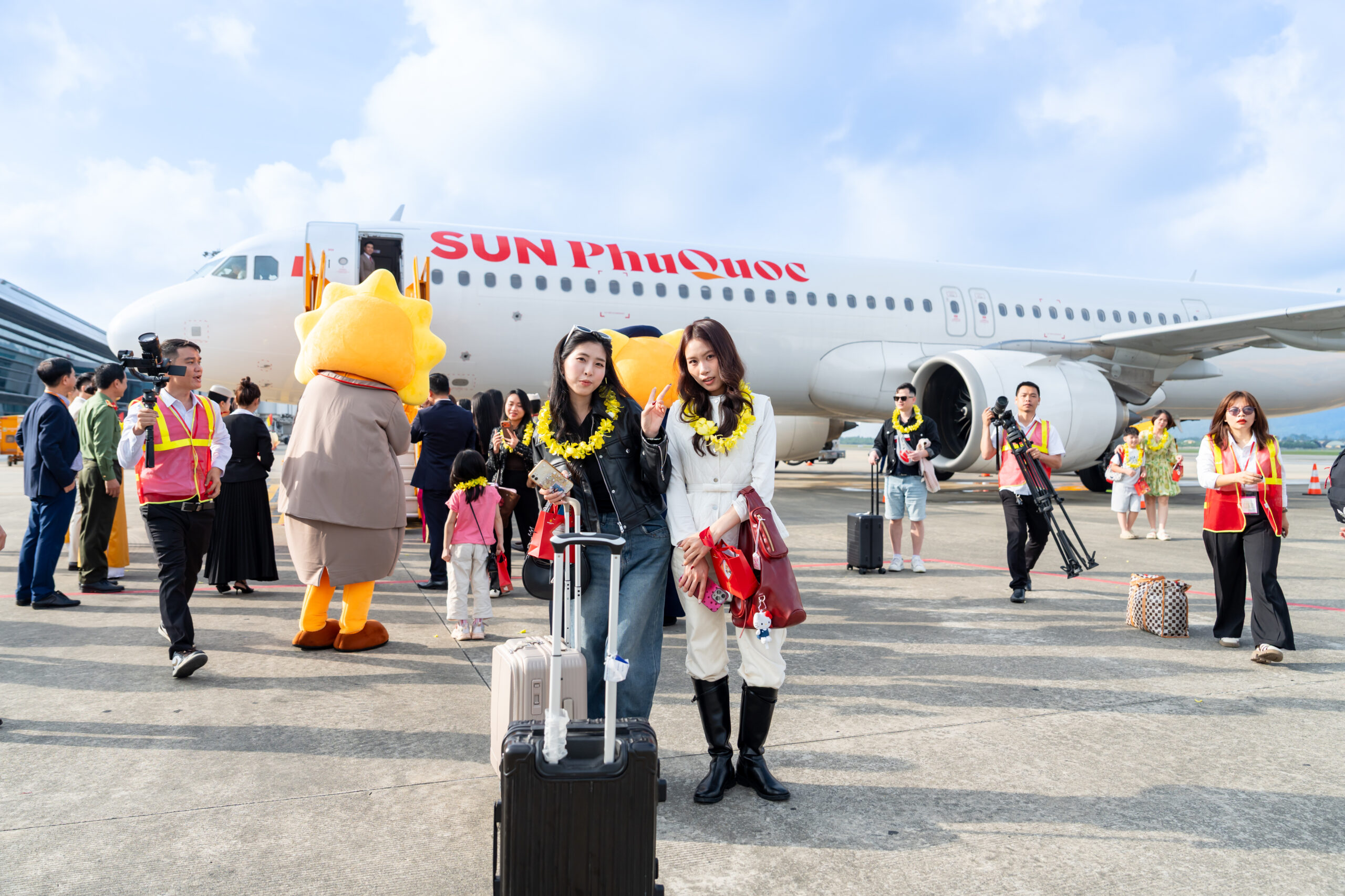 tau-bay-spa-ha-canh-da-nang%20%283%29.jpg